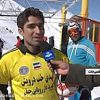 روپایی با توپ فوتبال در برف